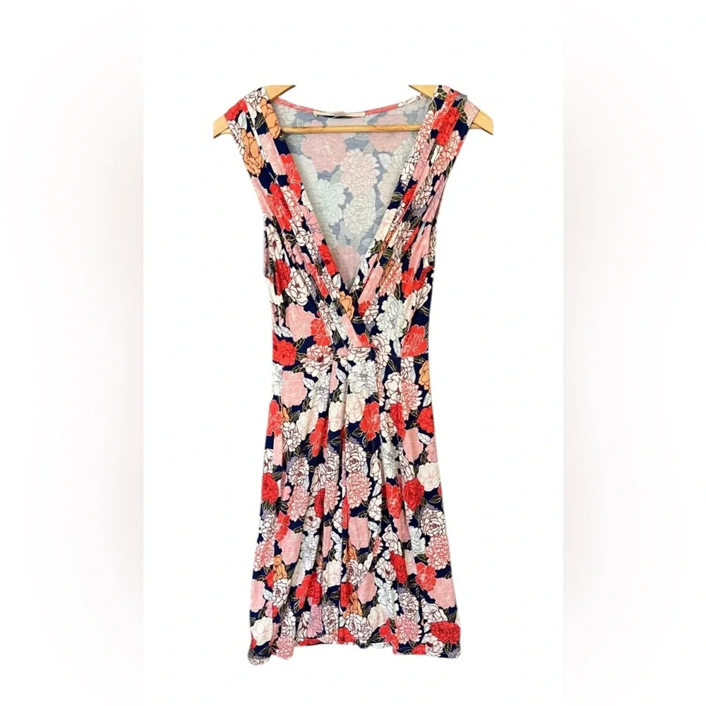 41 Hawthorn M Blue Pink Floral V-Neck Faux
Wrap Sleeveless Dress - Picture 2 of 7